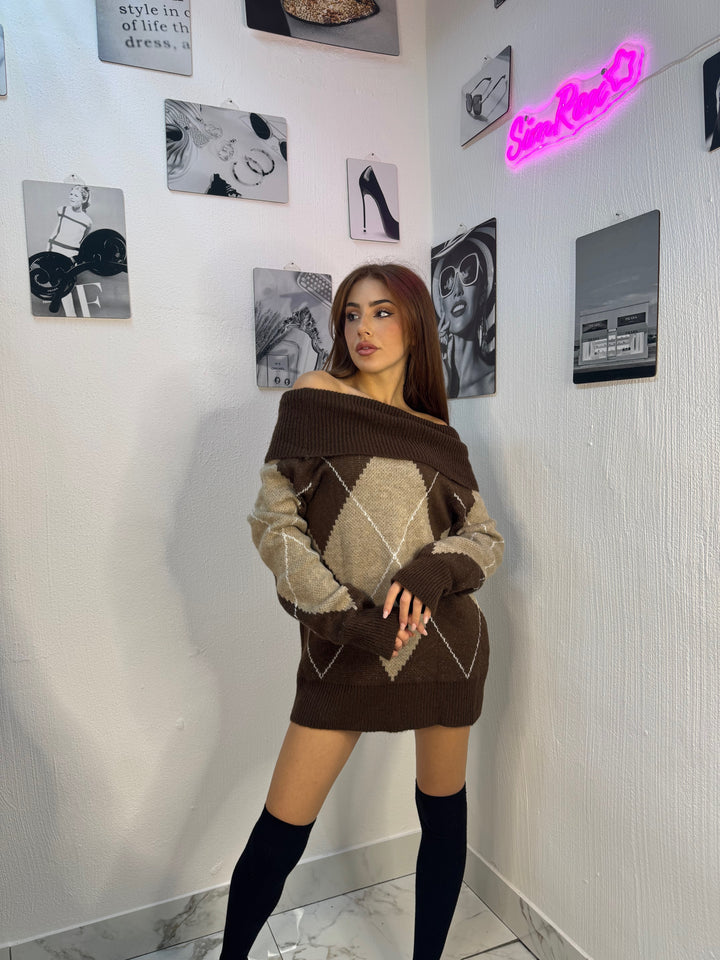 MAGLIONE SCOLLO A BARCA